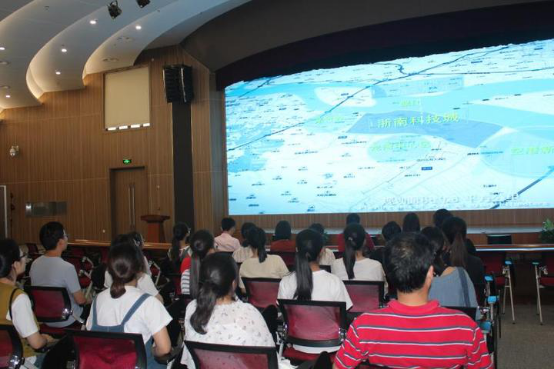 说明: http://wztv.66wz.com/pic/003/005/073/00300507388_de15b467.png