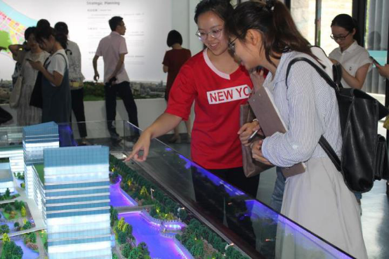 说明: http://wztv.66wz.com/pic/003/005/073/00300507389_ebde48ed.png