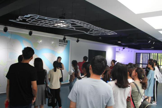 说明: http://wztv.66wz.com/pic/003/005/073/00300507390_b4f33fc7.png